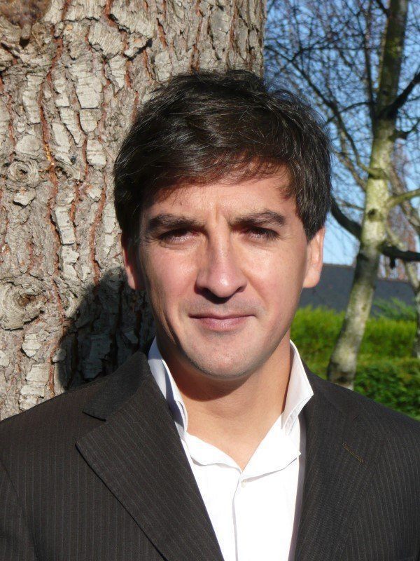 Arnaud Sylvain, Conseiller financier indépendant